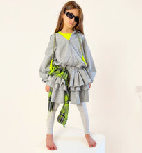 Load image into Gallery viewer, Couture voltage set
